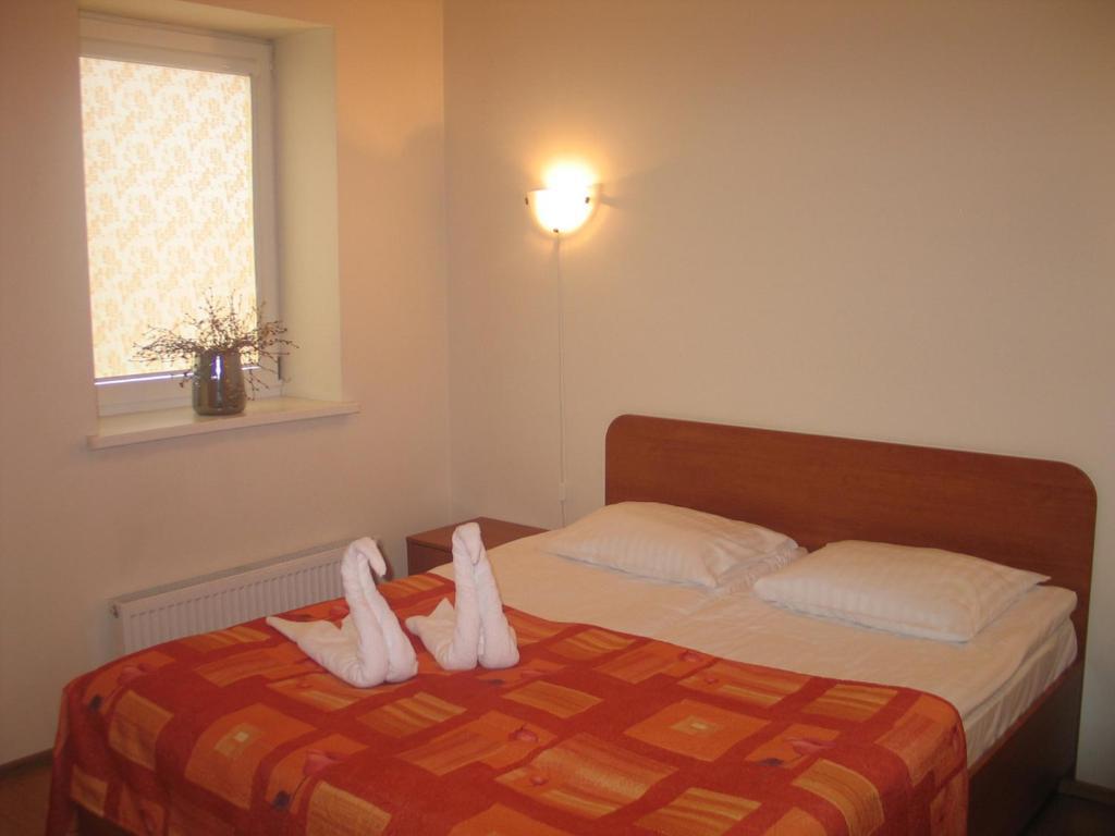 Luna Hotel Marijampolė Стая снимка